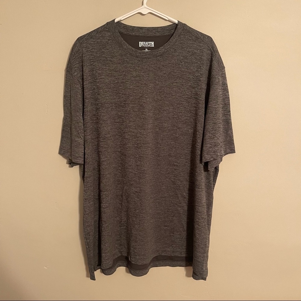 Duluth Trading Co t shirt
